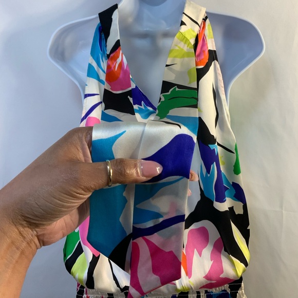 Women’s Cache Multicolor Sleeveless Top - Picture 6 of 11